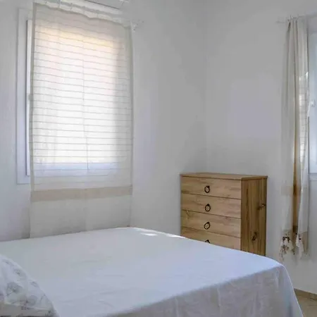/ Yaliciftlik'te Yazlik Ev Villa